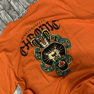 Camiseta Street Básica “Old School” Chronic