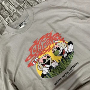 Camiseta Street Básica “CupHead” Chronic