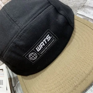 Boné Five Panel Wats “World”