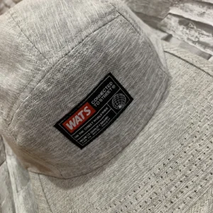 Boné Five Panel Wats “Connected”